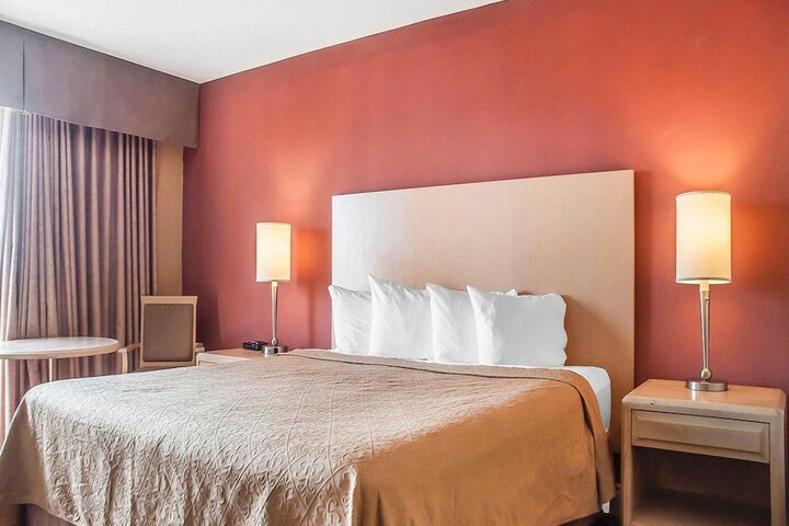 Quality Hotel Fallsview Cascade