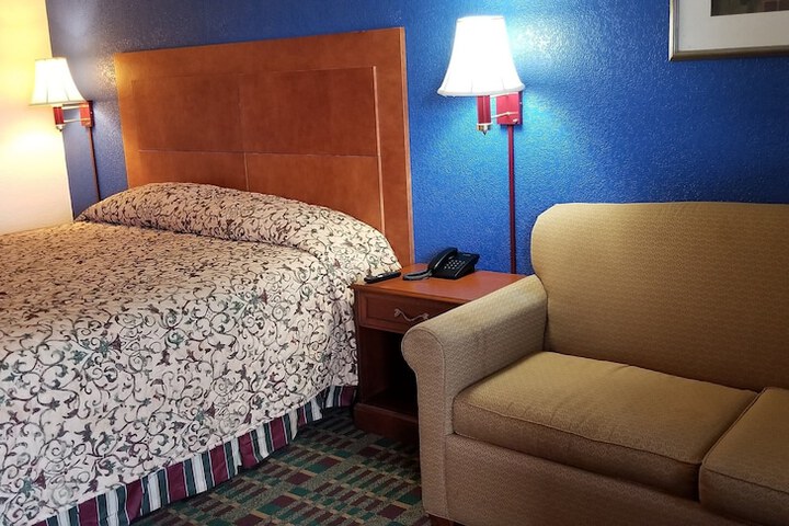 Executive Inn