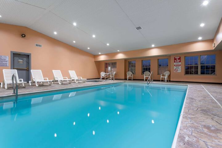 Pool 7 of 57