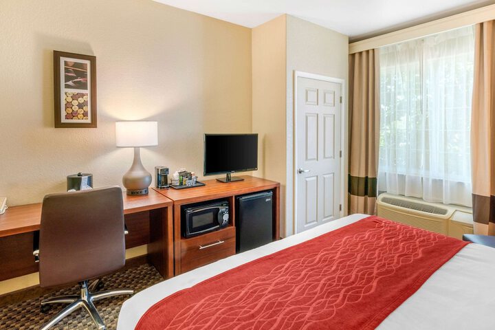 Room 22 of 73