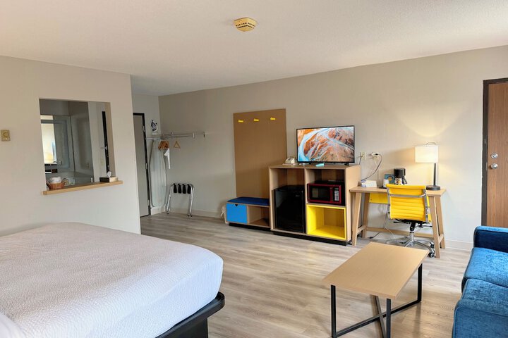 Room 22 of 29