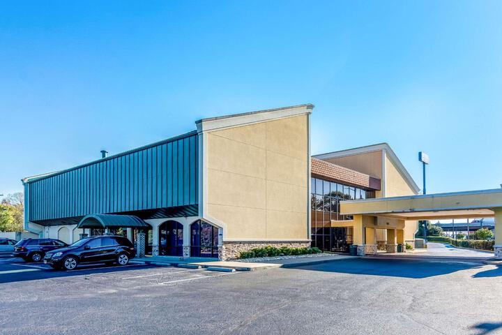 Rodeway Inn Central