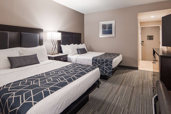 Room 20 of 32