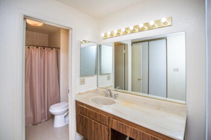 Flamingo Estate 4 Bd Luxury Las Vegas Condo