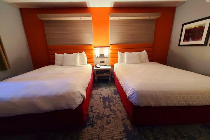 Room 85 of 100