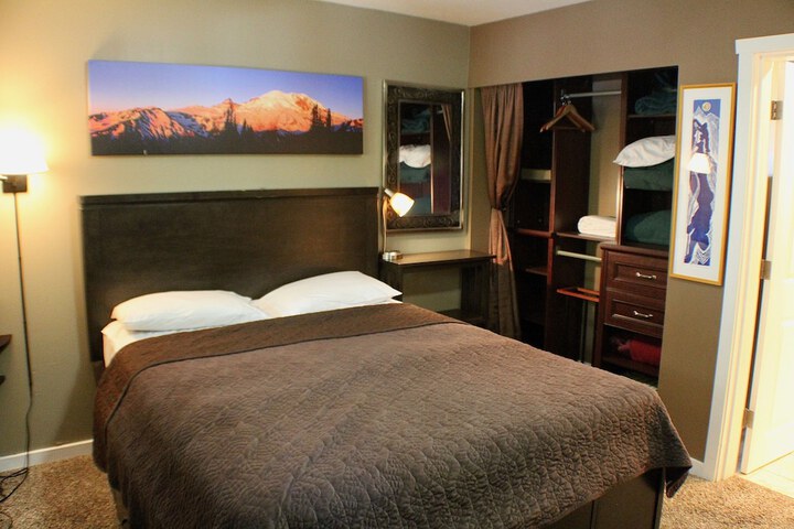 Crystal Chalets Condominiums at Crystal Mountain Ski Resort