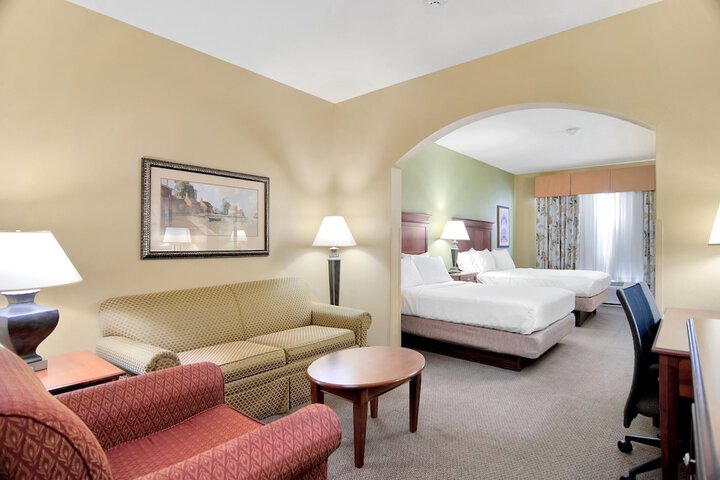 Room 12 of 48