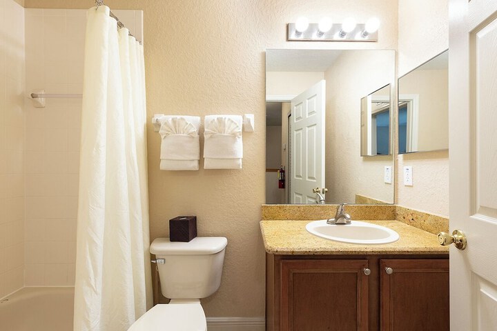 Villas at Regal Palms