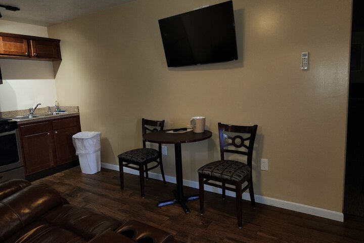 Jefferson Hills Motel