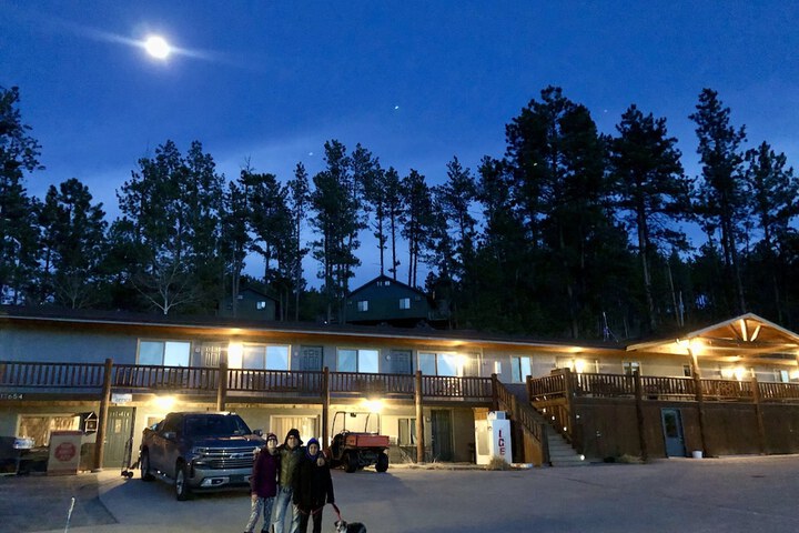 Mountain View Lodge & Cabins