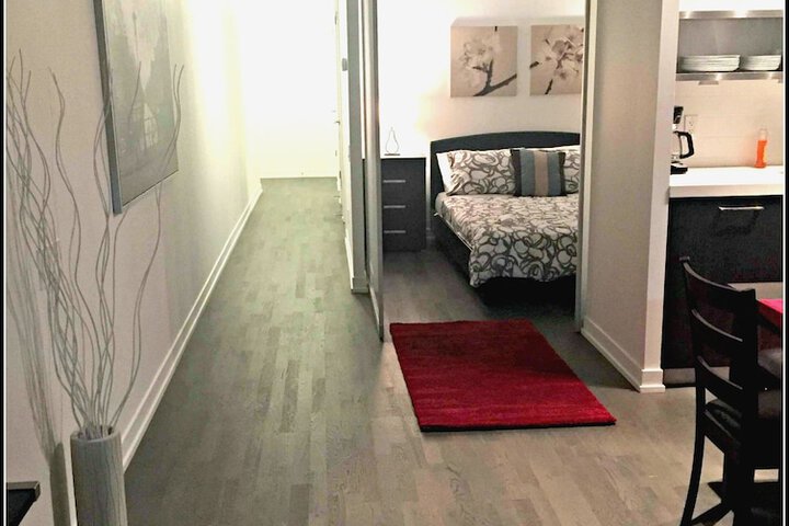 Room 13 of 24