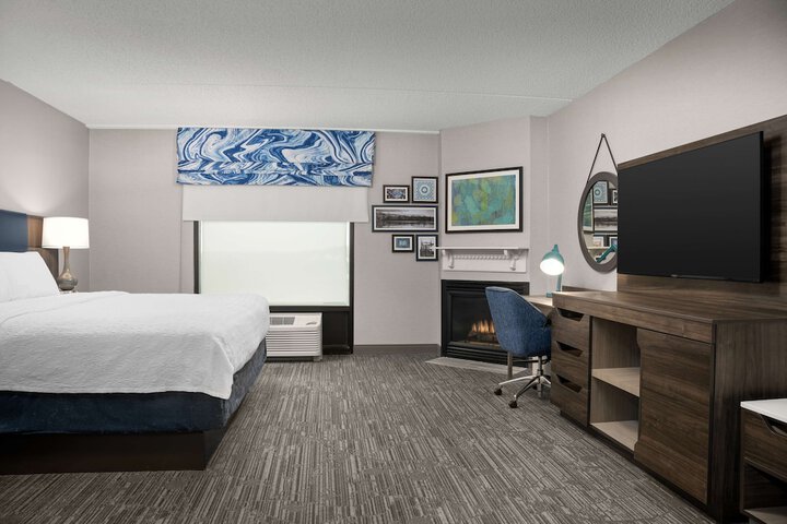 Room 21 of 42