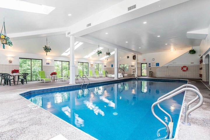 Pool 4 of 41