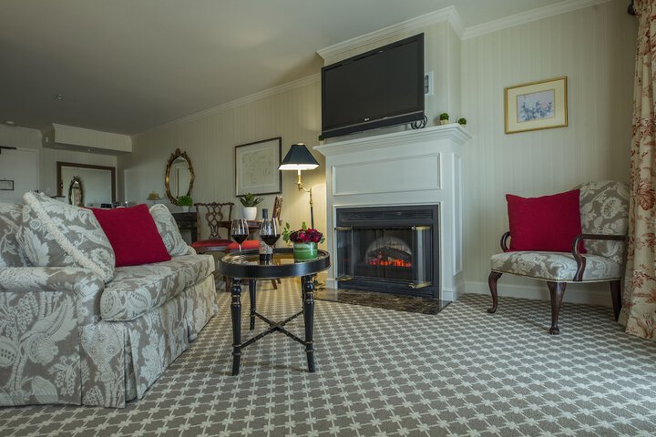 Room 10 of 47