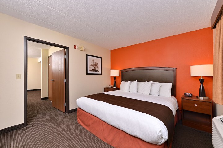 Room 11 of 39