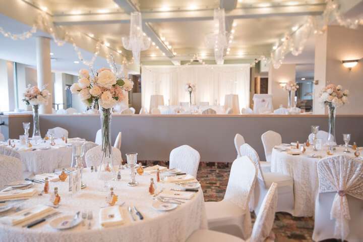 Ballroom/Hall 50 of 57
