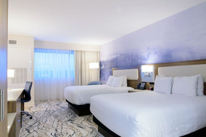 Mohegan Pennsylvania Casino Resort - Adults Only 21+