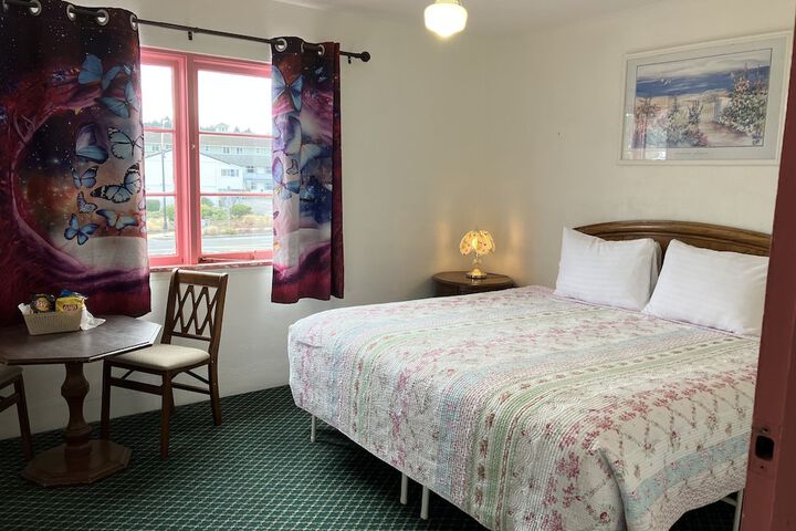 Florence Lighthouse Inn