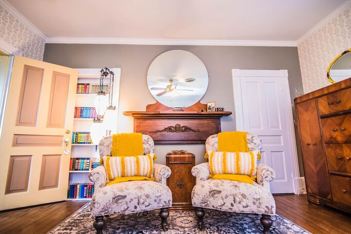 Room 40 of 60