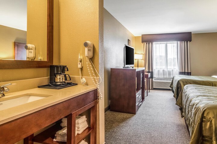 Room 22 of 30