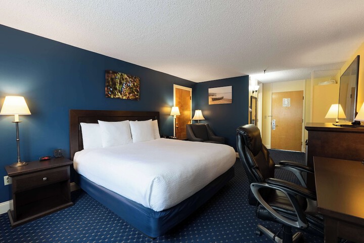 Fireside Inn & Suites Waterville