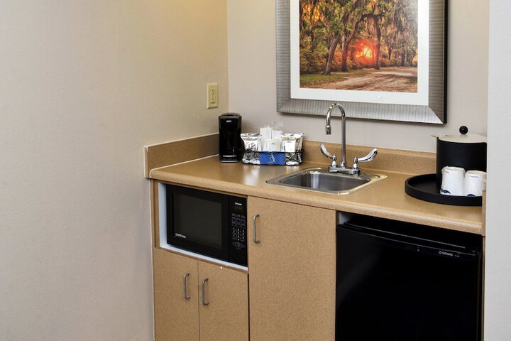 Hampton Inn & Suites Valdosta / Conference Center