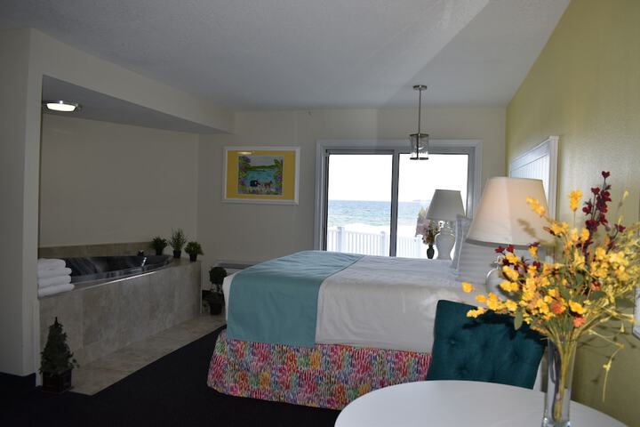 Room 15 of 34