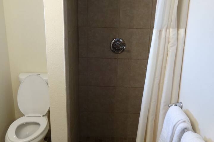Alpine Lodge & Resort Burkesville