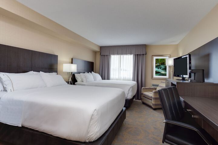 Holiday Inn Express & Suites Fredericton by IHG