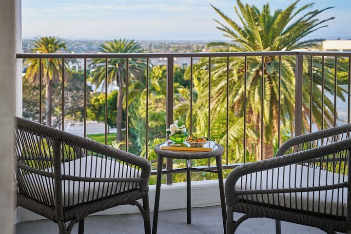 Pendry Newport Beach