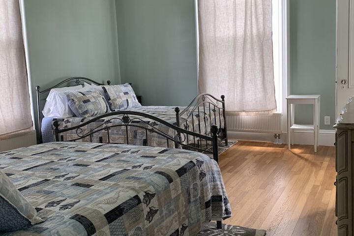 Room 37 of 52