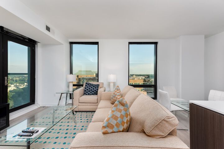 Global Luxury Suites at Reston Town Center
