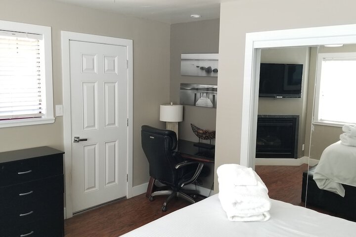 Room 124 of 245