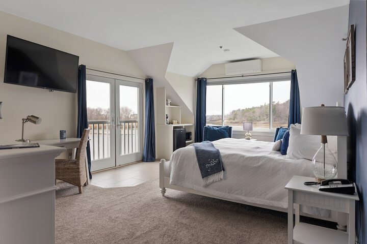 Nonantum Resort