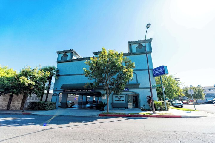 Rodeway Inn & Suites Pasadena