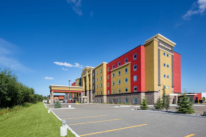 Hotel 4 of 50