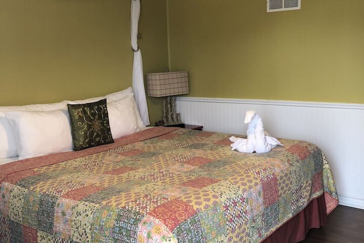 Room 21 of 30
