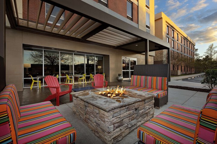 Home2 Suites by Hilton Jacksonville NC