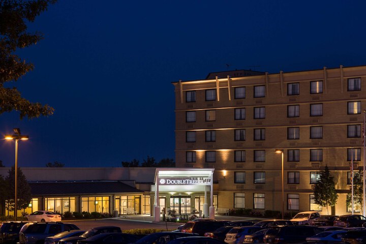 Hotel 2 of 52