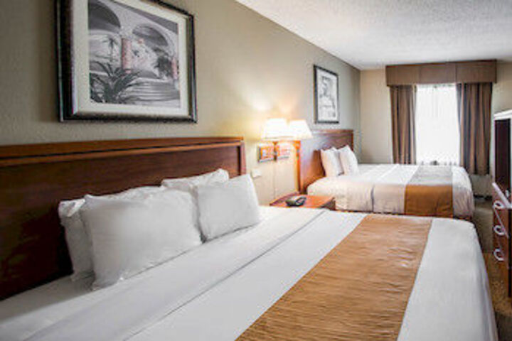 MainStay Suites