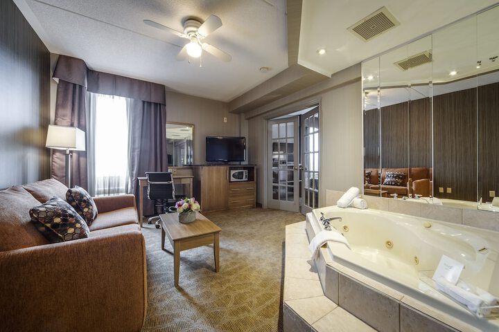 Room 26 of 61