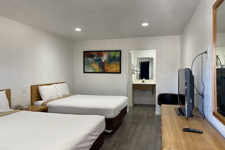 Palms Inn & Suites