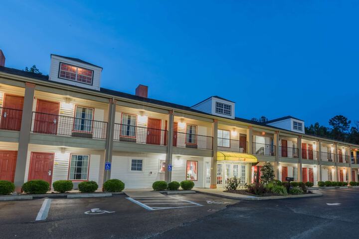 Hotel 2 of 26