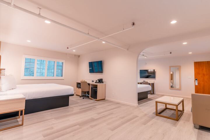 Room 20 of 26