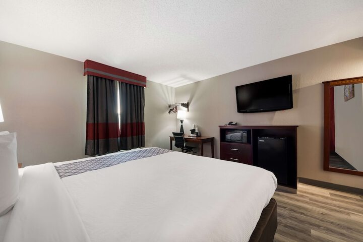 Room 15 of 39