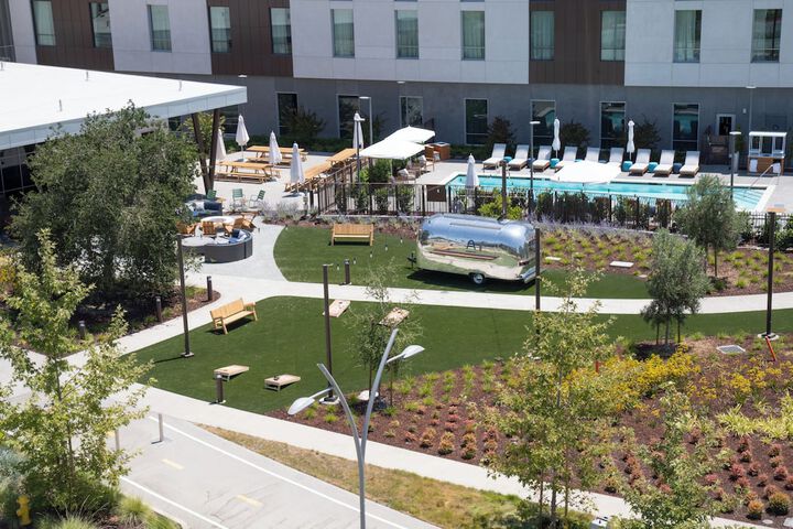 Hotel 3 of 40