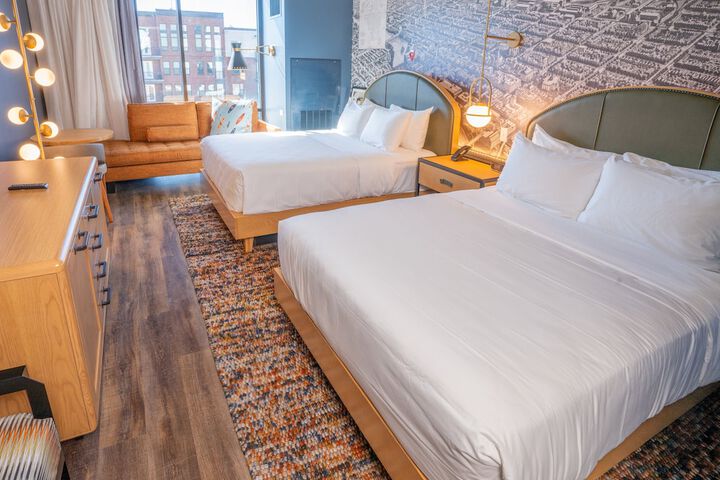 Hotel Indigo Columbus at Riverfront Place by IHG