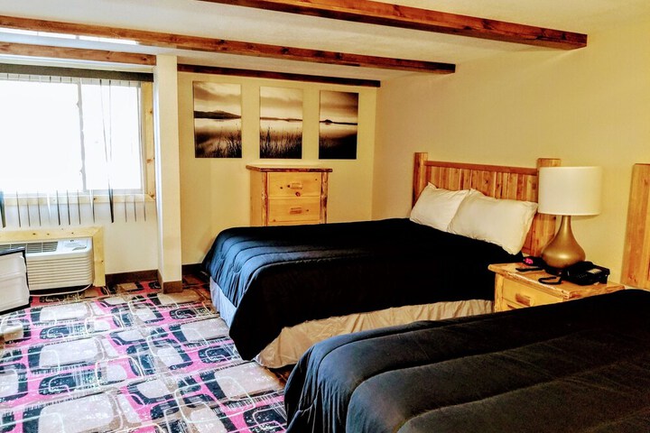 Room 82 of 98