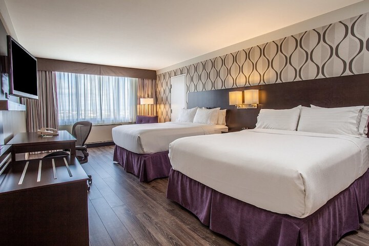 Holiday Inn Toronto - Intl Airport by IHG