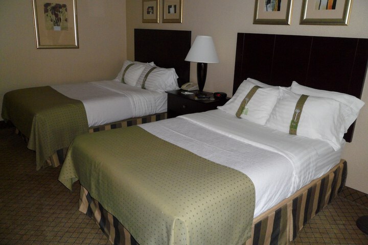 Room 40 of 57